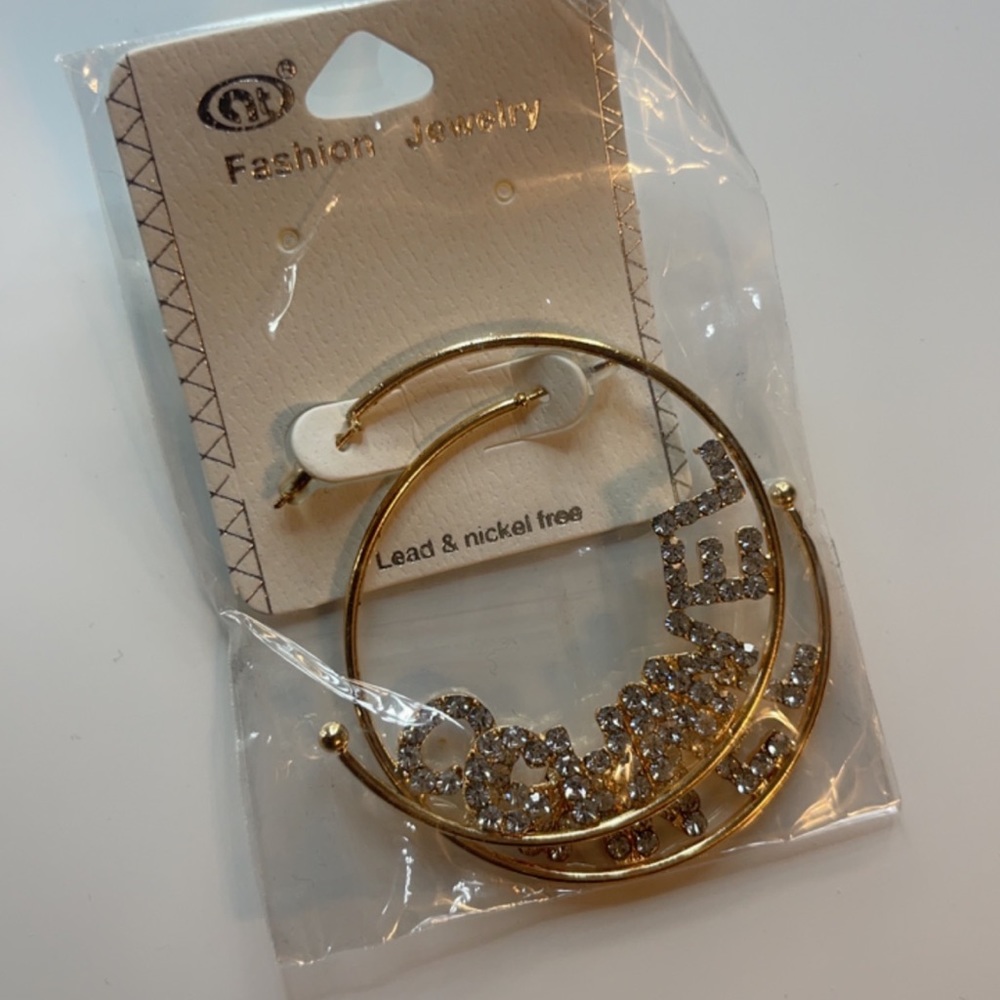 Hoops - Picture 4 of 4